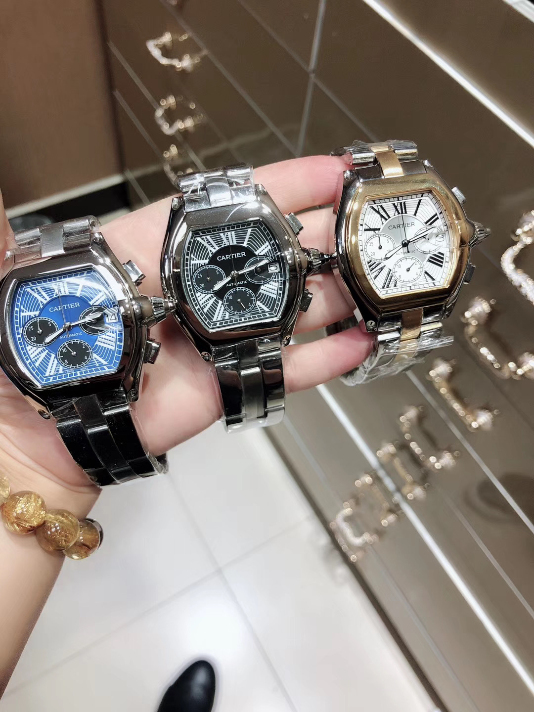 Cartier replica watch wholesale 25070928